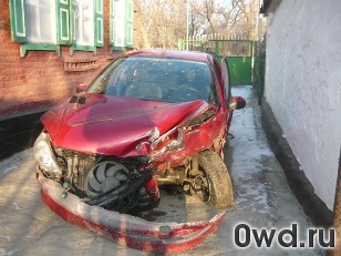 Битый автомобиль Peugeot 206